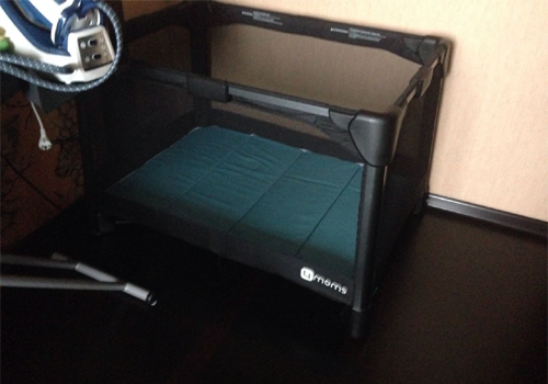 Манеж 4moms Breeze – отзыв