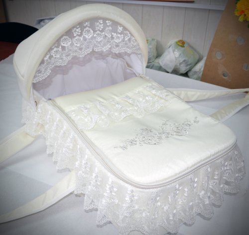 я наконец то нашла свою коляску))))