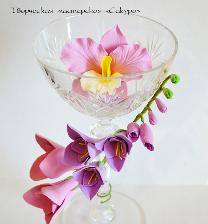 Свадебные аксессуары, украшения, букетики из японской глины!