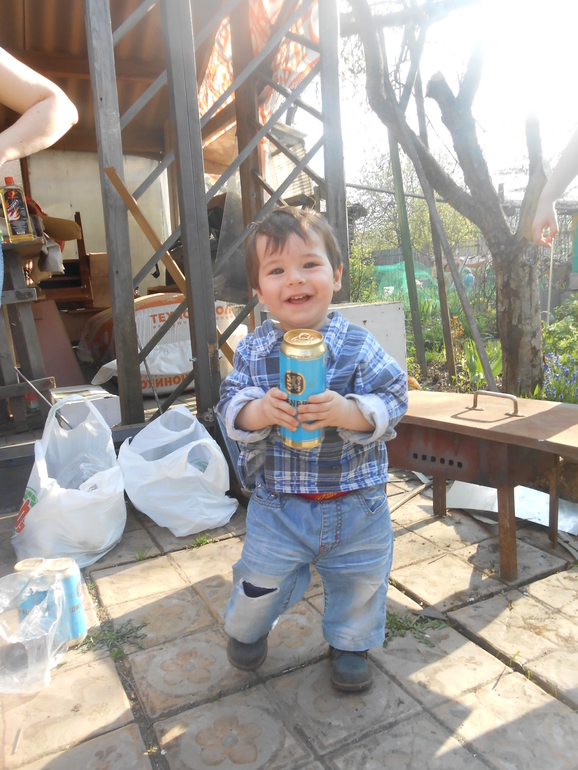 Хроника после года))