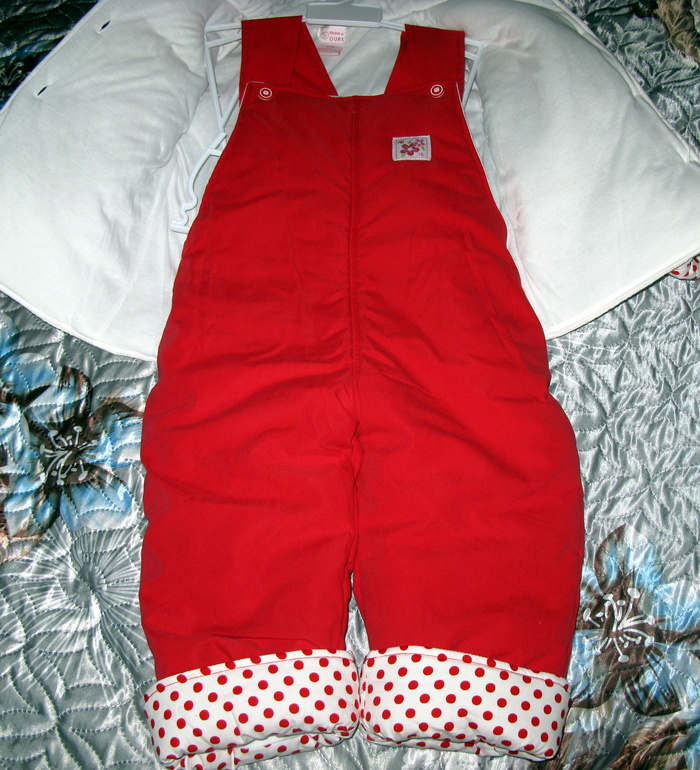 Новый костюм демисезонный (весна-осень) размер 2-3 года