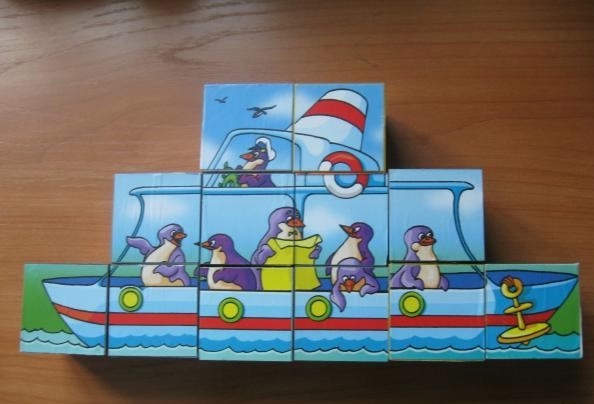 Развивающий набор кубиков