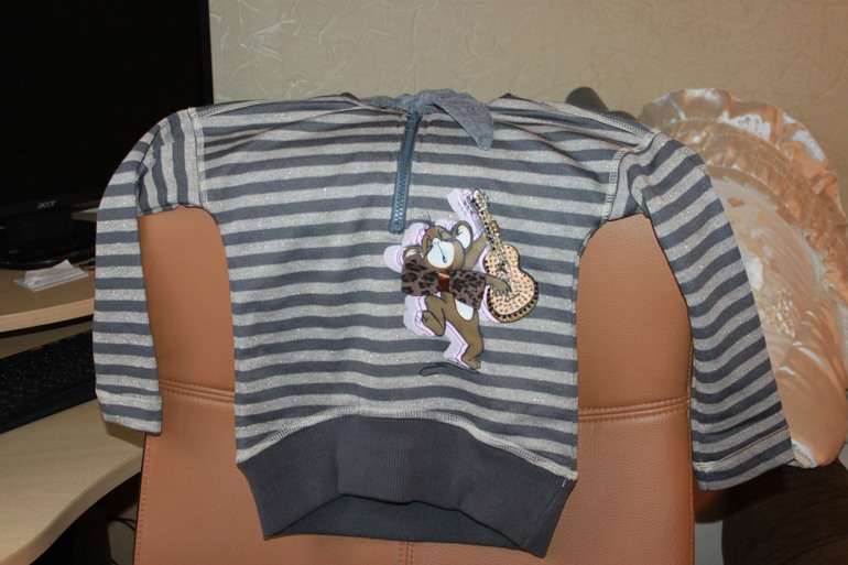 Продам кофточку Де салито р 116