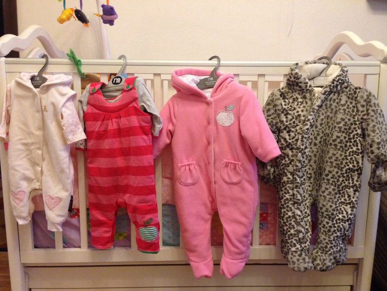 Одежда для девочки 3-6 мес