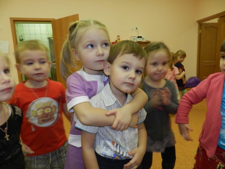 ДР в саду и мило дома 18 числа
