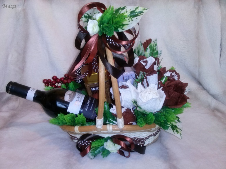 Подарок тренеру мужа и сынули!