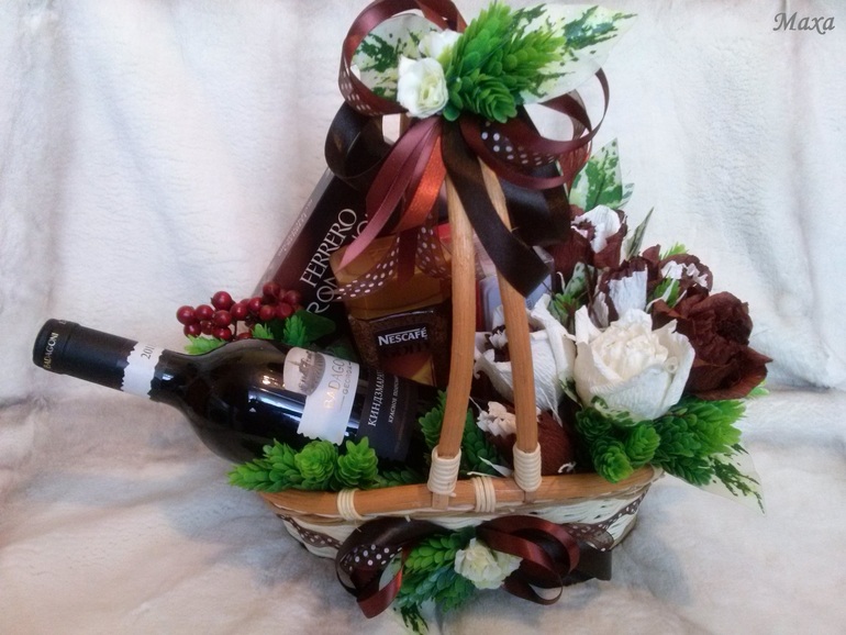 Подарок тренеру мужа и сынули!