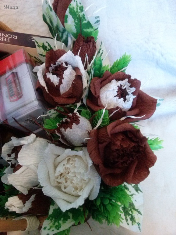 Подарок тренеру мужа и сынули!