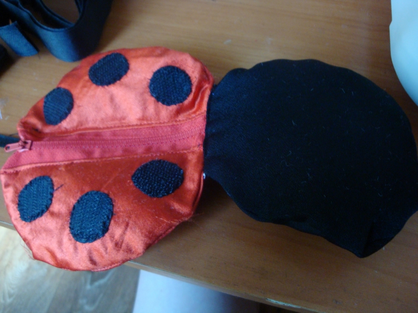 МК развивающей игрушки "Божья коровка" (ооочень много фото!)