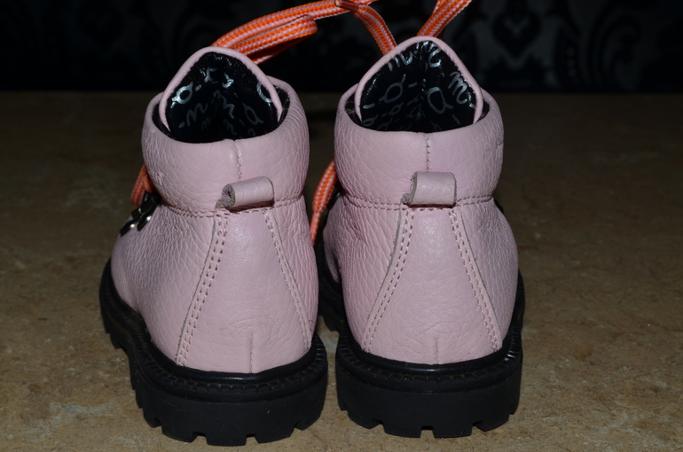 Продам ботиночки Simonetta, 20 р-р