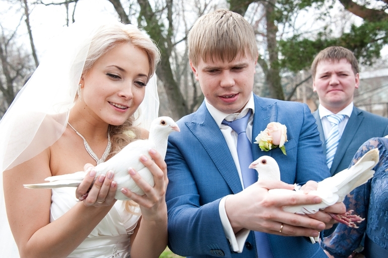 Ищу свадебного фотографа.