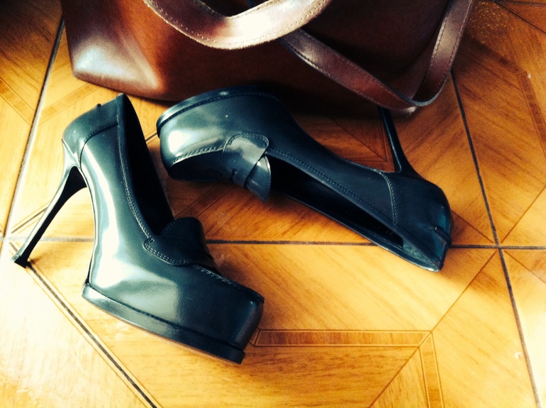 Yves Saint Laurent оригинал