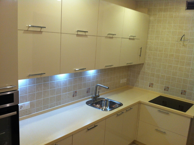 Кухни на заказ всем желающим