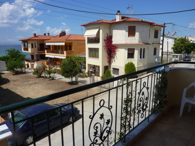 Сдаются в аренду апартаменты с 2-мя спальнями в Греции, 30 м от моря!!!