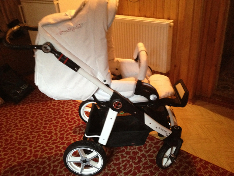 Наши колясочки :)