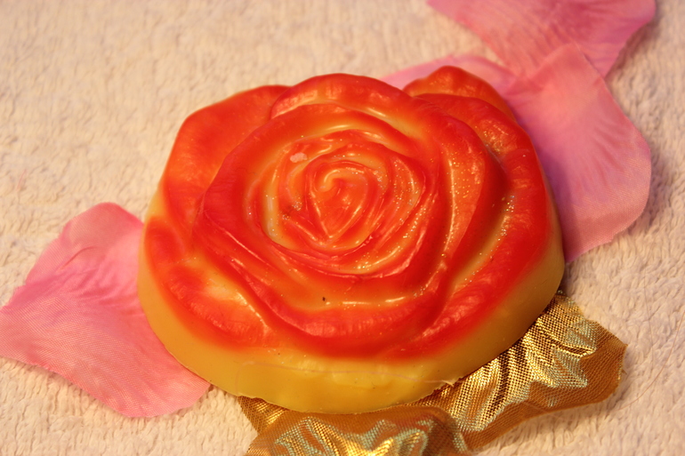 Здравствуйте девочки-мыловарочки!