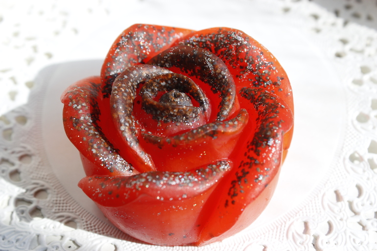 Здравствуйте девочки-мыловарочки!