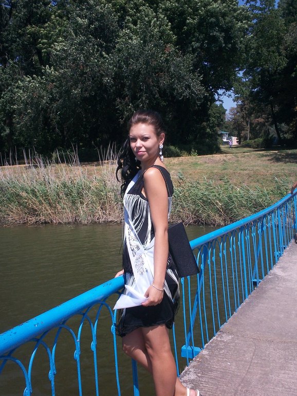 1dd4345017c6cbe14424588aea155bae.jpg