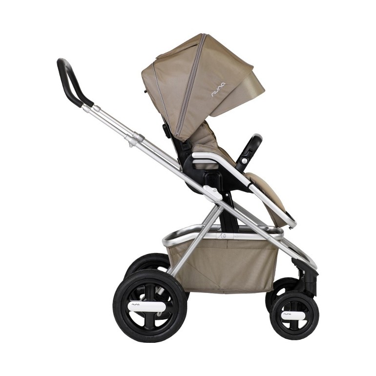 Нужна коляска. Помогите советом!