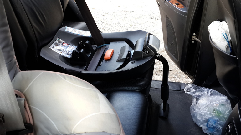 Автокресло Cybex Aton 3s + база Cybex Aton base 2-fix