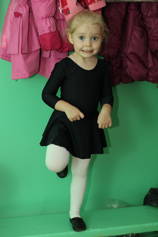 а мы теперь ходим на танцы, английский, музыку и изо)