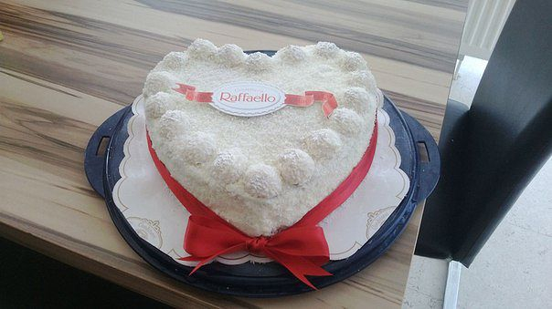 Мои тортики, правда все на не опытную руку