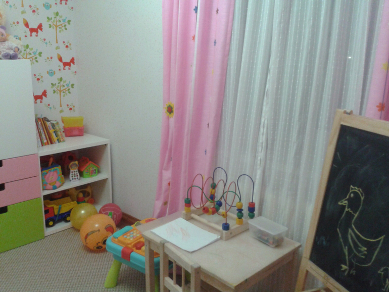 Комната для дочи..