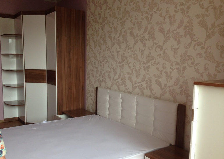 Текстиль для маленькой спальни! Выбор и помощь зала!