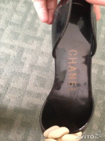 Продаю Босоножки Chanel