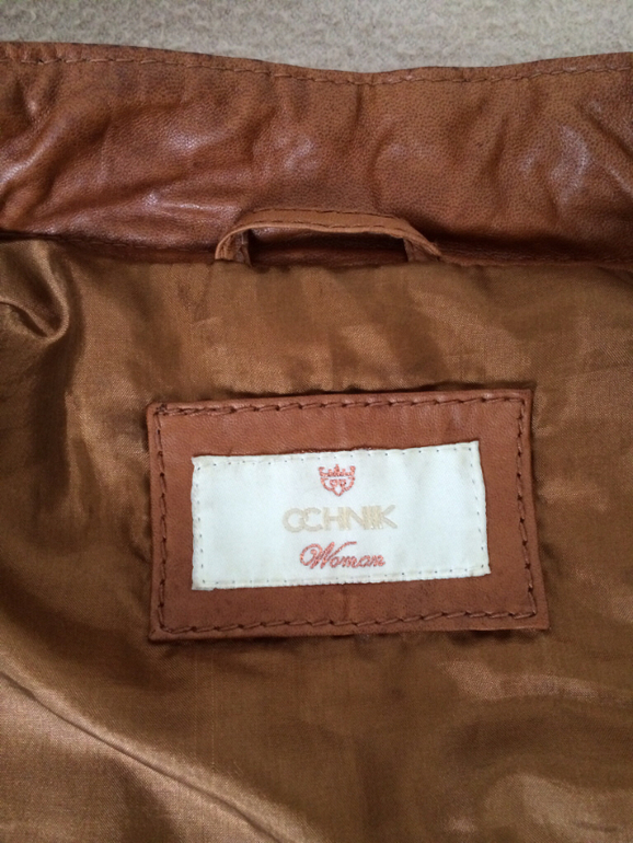 Куртка OCHNIK. Кожа. Р-р 42 (Европа 36, S). 4500 руб.