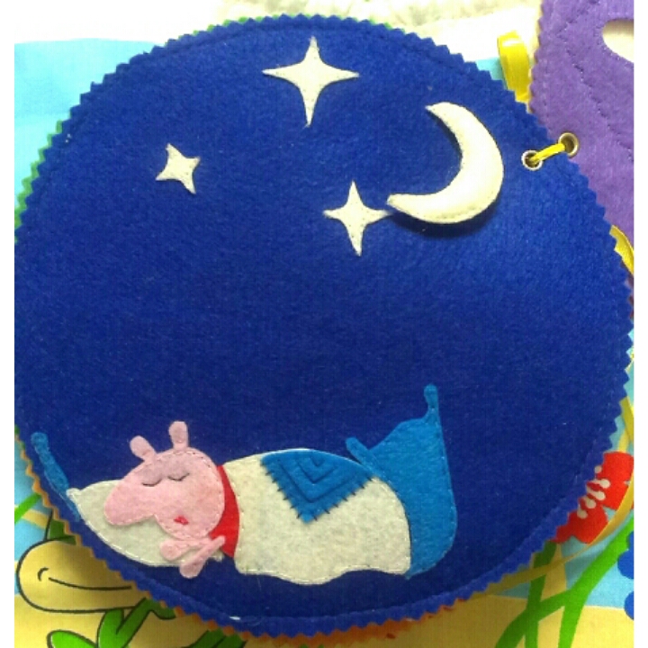 Книжечка на заказ. Учим цвета.