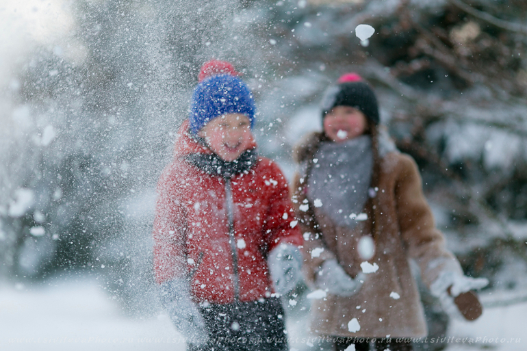 Снег прогулки. Снег прогулки. Прогулка в лесу зимой. Зимняя прогулка. Зимняя фотосессия.