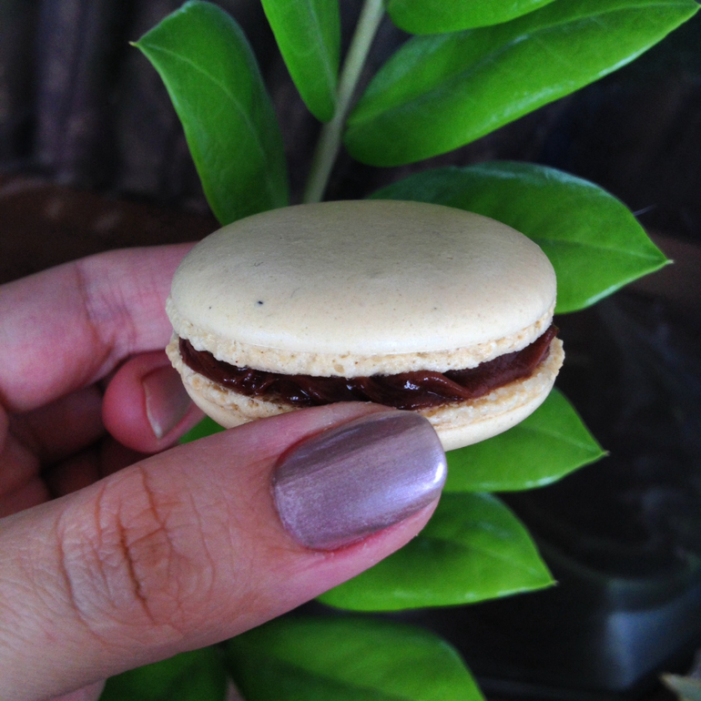 Ну и наконец, я решилась. Мои первые Macaron...