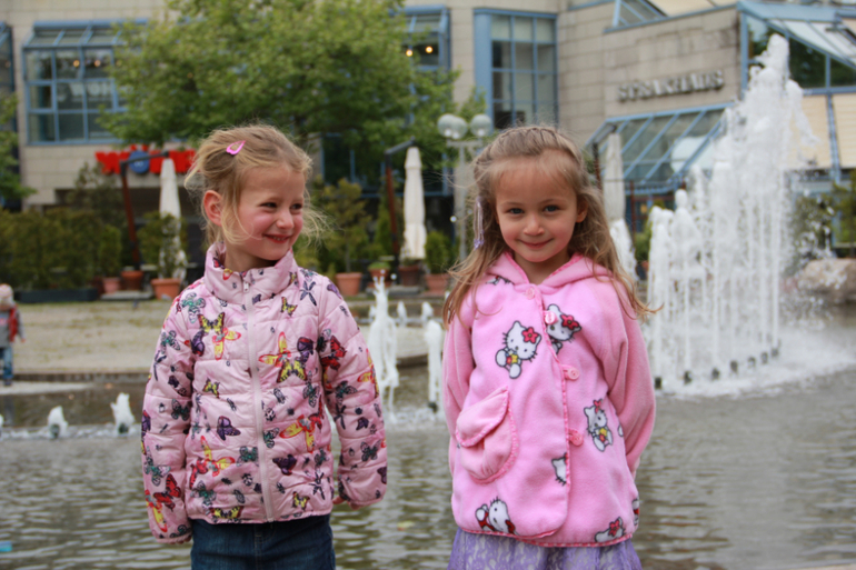 Праздник для мам