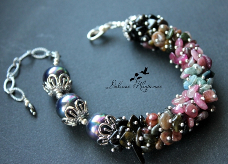 Два браслета с турмалином