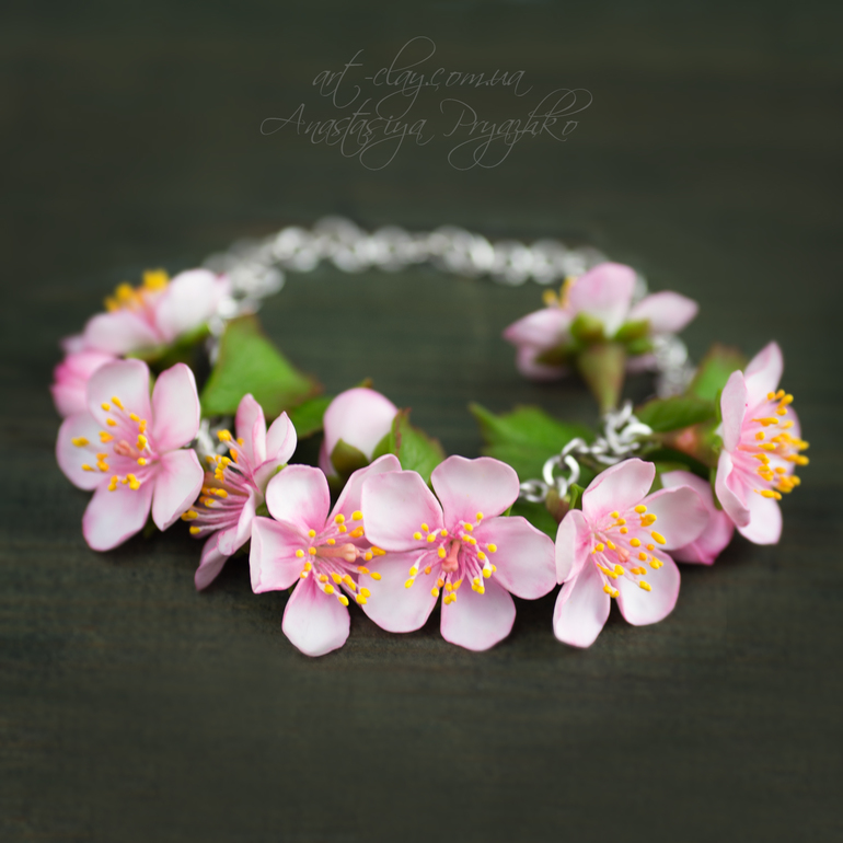 Цветущая яблоня.Браслет из полимерной глины