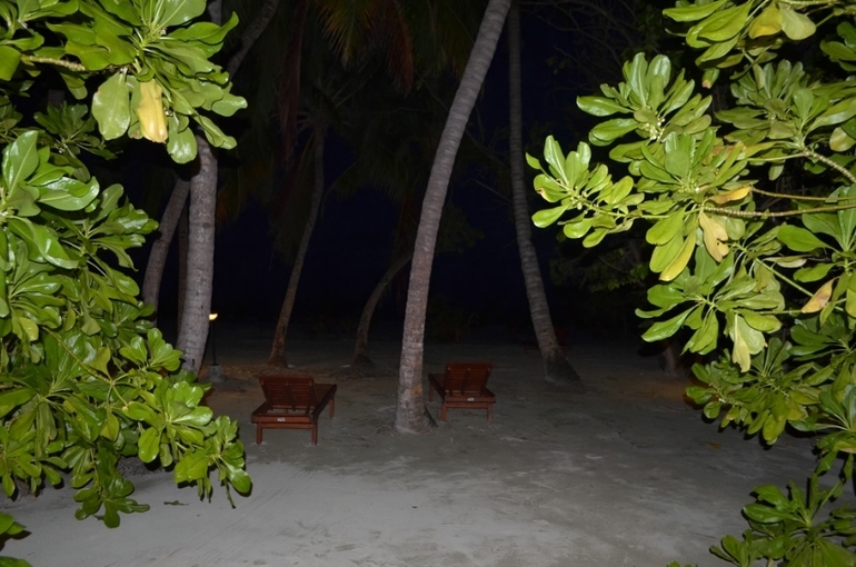 Хороший отель, очаровательное море и скучное питание!