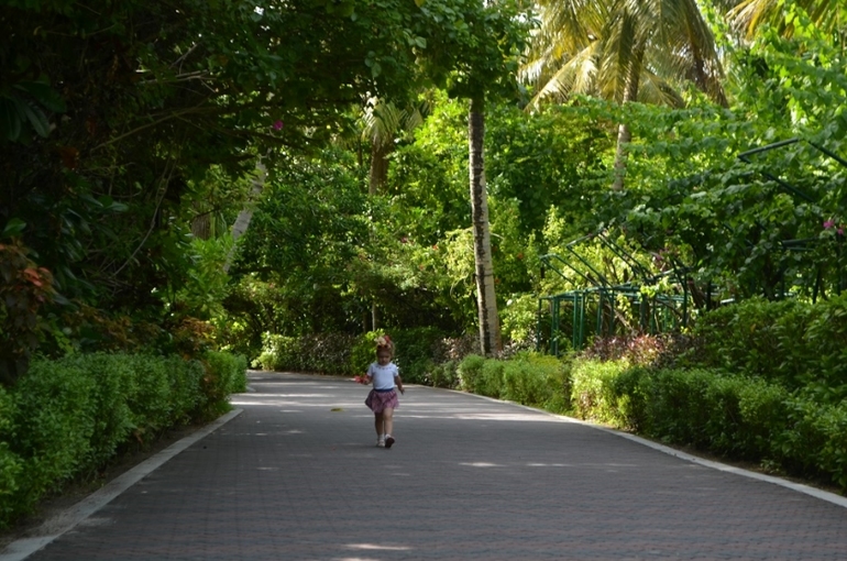 Хороший отель, очаровательное море и скучное питание!