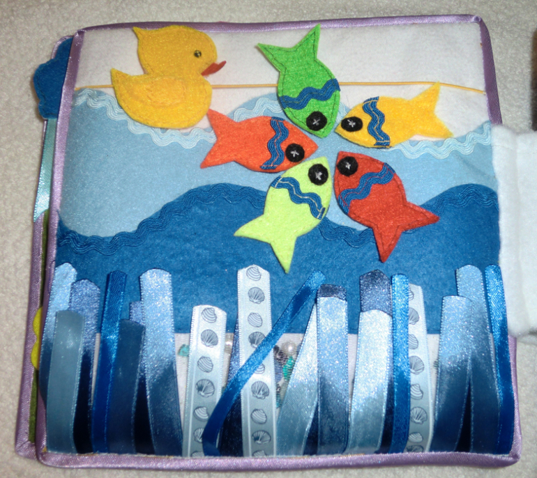 Моя первая развивающая книжка