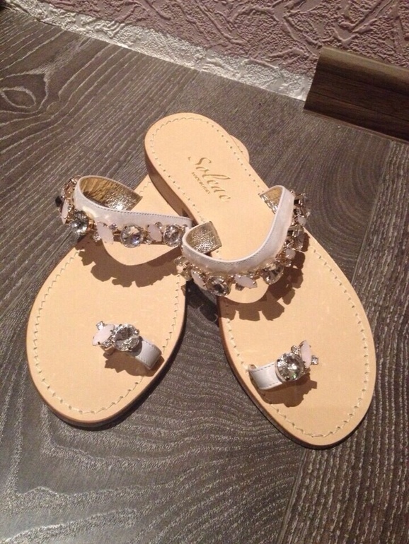 Размер 37- 24 ,2 см стелька, 50%