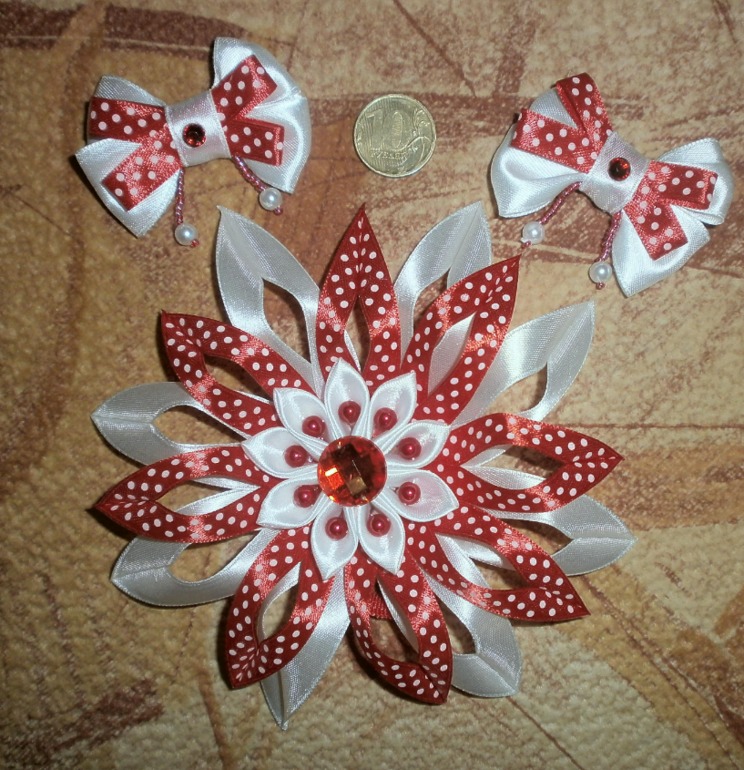 Резиночки, заколочки, гребни, шпилечки для вас