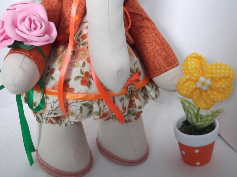 оранжевый слоник