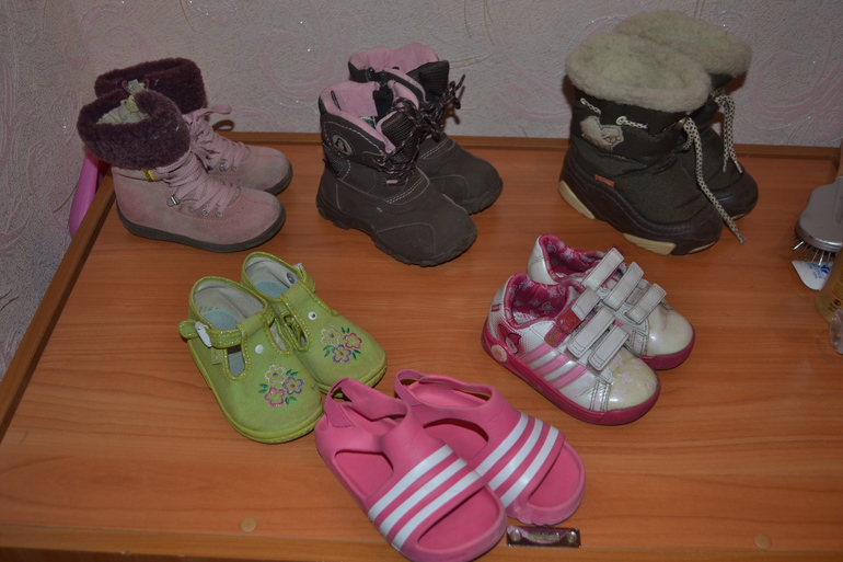отдам обувь для девочки