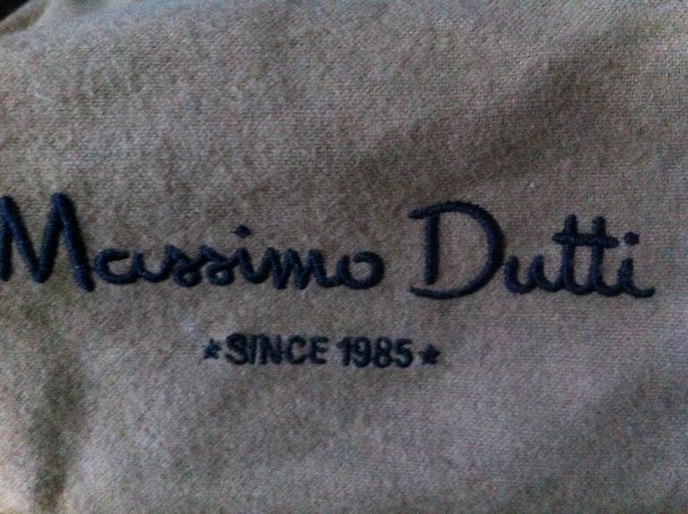 Продам новые мокасины Massimo Dutti  33  размер. 2000 рублей