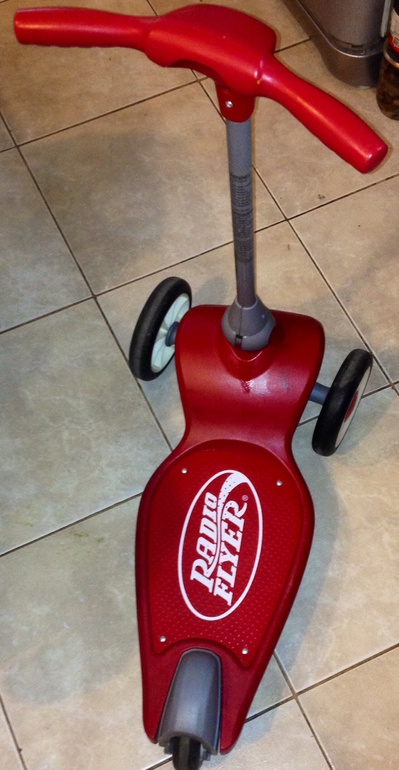 Самокат Radio Flyer 1300руб