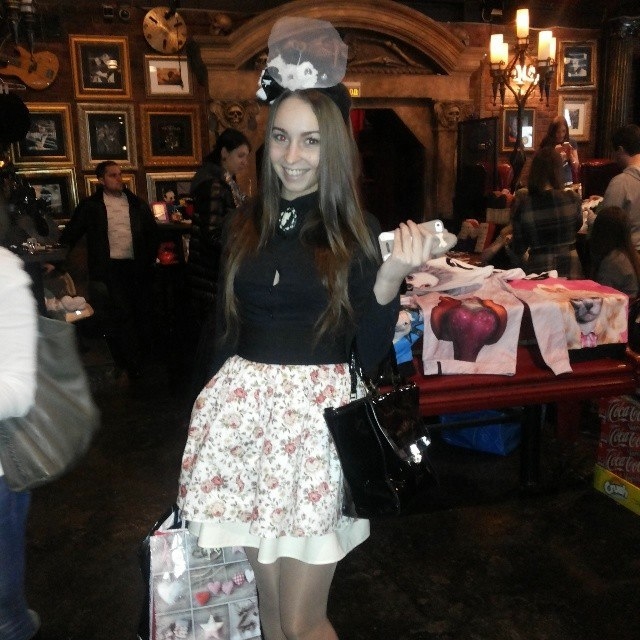 Хочу поблагодарить наших прелесных покупательниц за то,что своей красотой они украшают наши скромные старания!