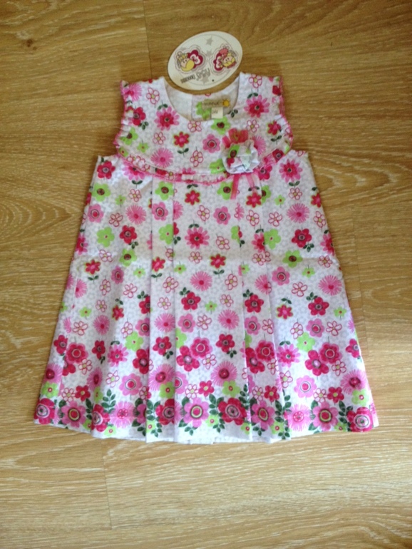 Нарядные платья из Испании новые, размер 2Т по 800 руб.