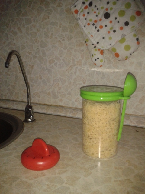 Home sweet home.  9 марта. Важная деталь.