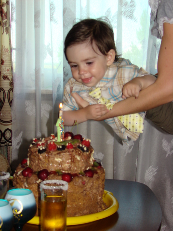 Флешмоб :)... мои 28 лет. До и после...аааа, жесть, я почти два часа вставляла фото, девочки гляньте пост, чтобы уж я не зря мучилась)