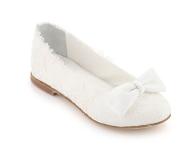 Все для маленьких принцесс от известных дизайнеров Kenzo, Dolce& Gabbana, Monnalisa и другие